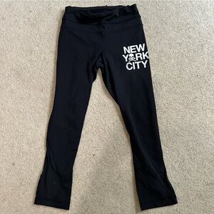 Lululemon Black Leggings with White "New York City" size 2